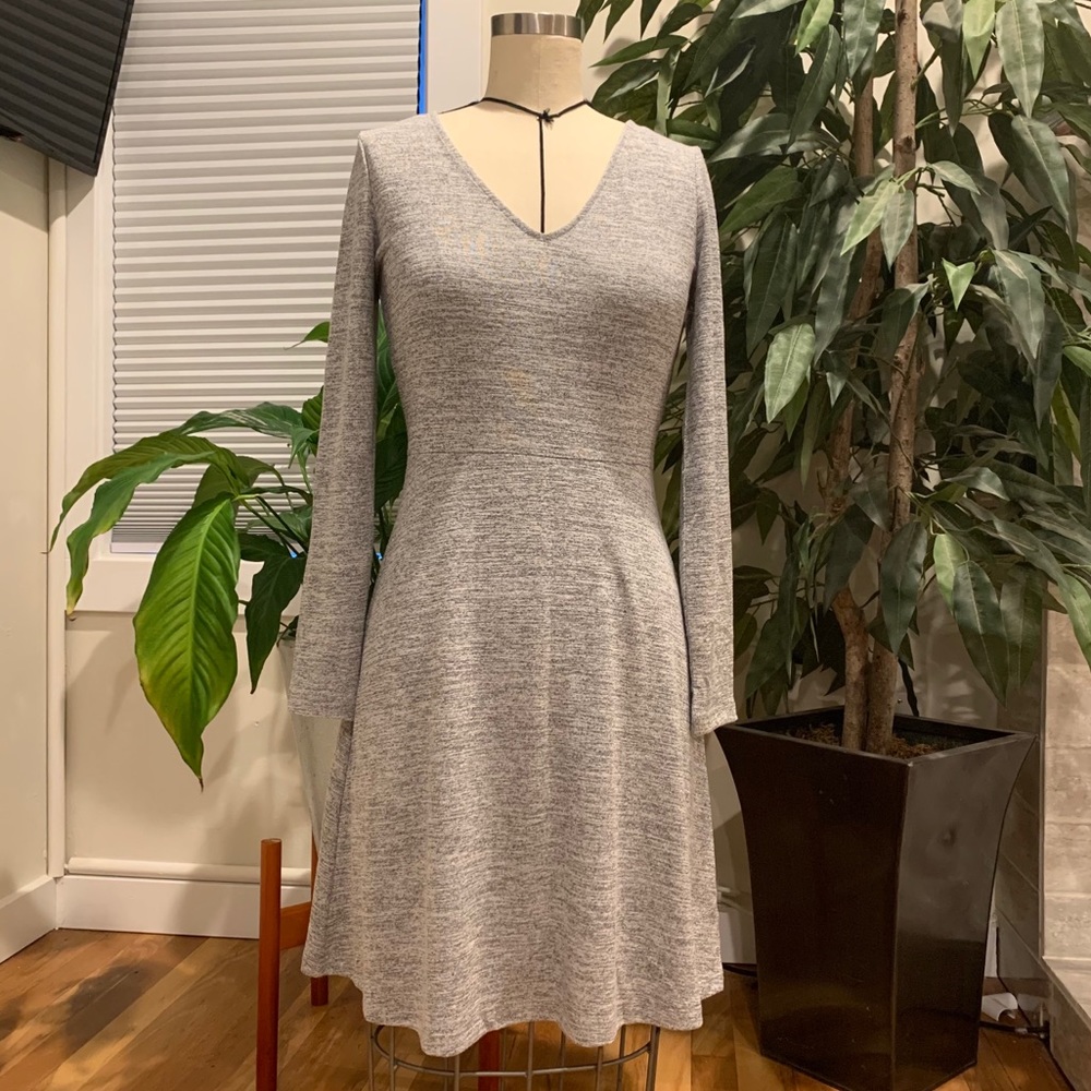 GAP long sleeve dress